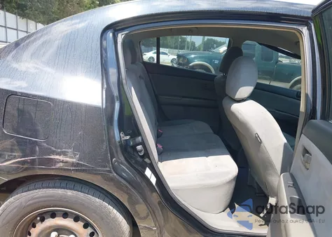 2009 Nissan Sentra 2.0 from USA, damaged, VIN 3N1AB61E39L618296